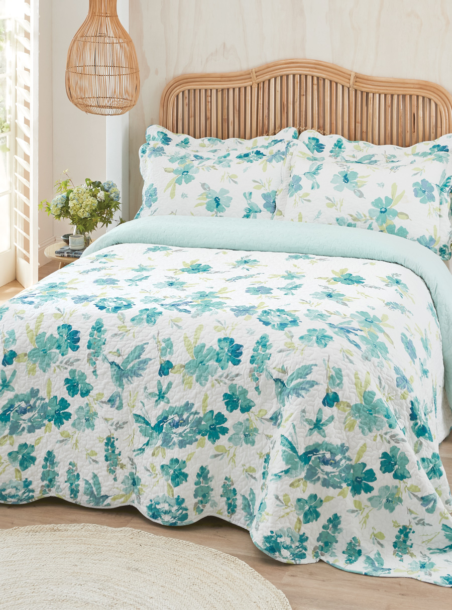 Hummingbird Blue Bedspread Victoria Hill